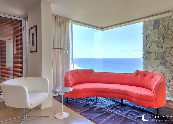 Pedregal Waterfront - Heated Pool & Views Villa